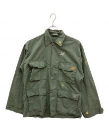 THRIFTY LOOK（スリフティールック）の古着「エンブロイダリー シャツ/ミリタリーシャツ/1611-499-2373-6700/刺繍/花/フラワー」｜オリーブ