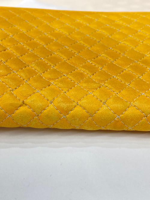 BOTTEGA VENETA（ボッテガベネタ）BOTTEGA VENETA (ボッテガベネタ) キルティングラウンドファスナーウォレット/キルティング 長財布/財布/長財布/キルティング/キルティング財布の古着・服飾アイテム