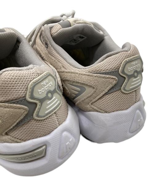 NEW BALANCE（ニューバランス）NEW BALANCE (ニューバランス) ML725G/スニーカー/ローカットスニーカー ベージュ サイズ:25.5の古着・服飾アイテム
