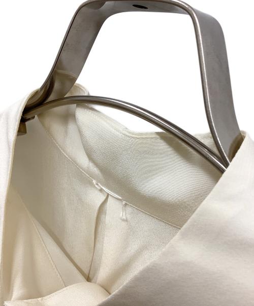 SOEJU（ソージュ）SOEJU (ソージュ) シルクストレッチボウタイブラウス/ボウタイブラウス/ボウタイブラウス/シルクブラウス/S-00-SB-028 アイボリー サイズ:-の古着・服飾アイテム