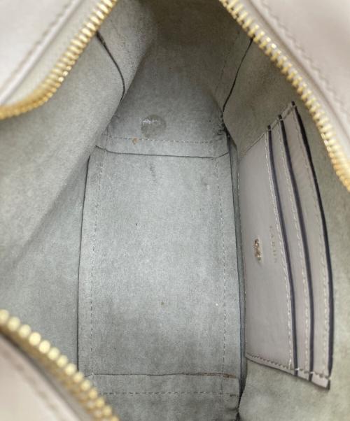 ANYA HINDMARCH（アニヤ・ハインドマーチ）ANYA HINDMARCH (アニヤハインドマーチ) ペースインベーダー ショルダーバッグ/ショルダーポーチ ベージュの古着・服飾アイテム