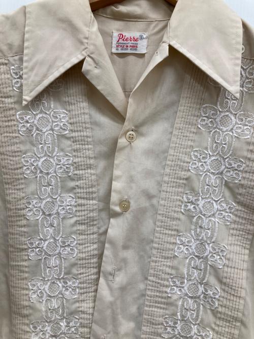 PIERRE DEROCHE（古着）PIERRE DEROCHE (古着) トップ釦開襟キューバシャツ/ヴィンテージシャツ ベージュ サイズ:Sの古着・服飾アイテム