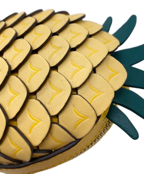 Kate Spade（ケイトスペード）Kate Spade (ケイトスペード) パイナップルコインケースポーチストラップ/パイナップル イエローの古着・服飾アイテム