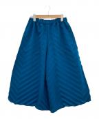 me ISSEY MIYAKEミーイッセイ ミヤケ）の古着「プリーツイージーワイド パンツ/プリーツパンツ/イージーパンツ/ワイドパンツ」｜ブルー