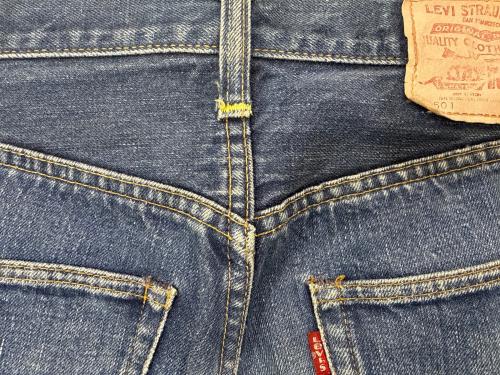 LEVI'S（リーバイス）LEVI'S (リーバイス) 66初期 501デニムパンツ/ボタン裏6 /スレキスタンプ /66初期 スモールe インディゴ サイズ:W30の古着・服飾アイテム