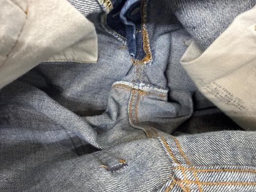 LEVI'S（リーバイス）LEVI'S (リーバイス) 66初期 501デニムパンツ/ボタン裏6 /スレキスタンプ /66初期 スモールe インディゴ サイズ:W30の古着・服飾アイテム