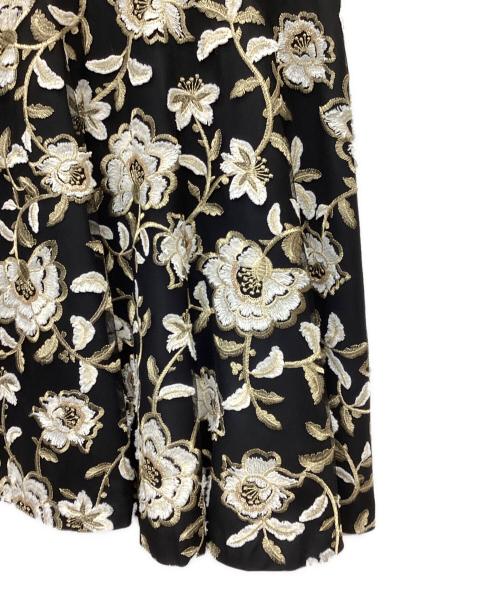 Diagram GRACE CONTINENTAL（ダイアグラム グレースコンチネンタル）Diagram GRACE CONTINENTAL (ダイアグラム グレースコンチネンタル) チュールラメ刺繍 ノースリーブ ワンピース/ワンピース/刺繍ワンピース ブラック サイズ:38の古着・服飾アイテム