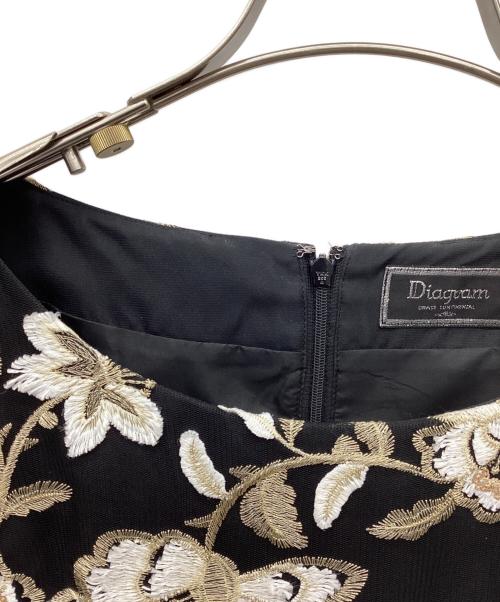 Diagram GRACE CONTINENTAL（ダイアグラム グレースコンチネンタル）Diagram GRACE CONTINENTAL (ダイアグラム グレースコンチネンタル) チュールラメ刺繍 ノースリーブ ワンピース/ワンピース/刺繍ワンピース ブラック サイズ:38の古着・服飾アイテム