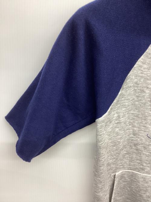 DISNEY（ディズニー）Disney (ディズニー) S/Sラグランパーカー/ミッキー/80s グレー×ネイビー サイズ:Mの古着・服飾アイテム