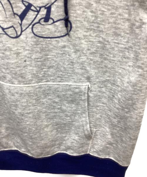 DISNEY（ディズニー）Disney (ディズニー) S/Sラグランパーカー/ミッキー/80s グレー×ネイビー サイズ:Mの古着・服飾アイテム