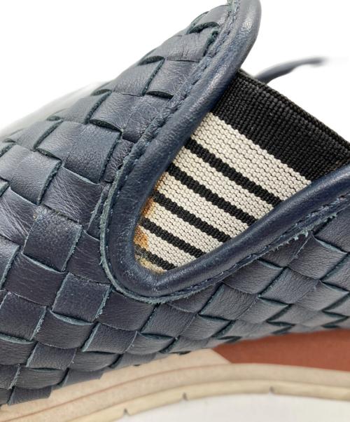 BOTTEGA VENETA（ボッテガベネタ）BOTTEGA VENETA (ボッテガベネタ) イントレチャートスリッポン ネイビー サイズ:不明の古着・服飾アイテム