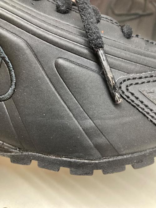 NIKE（ナイキ）NIKE (ナイキ) Shox R4 