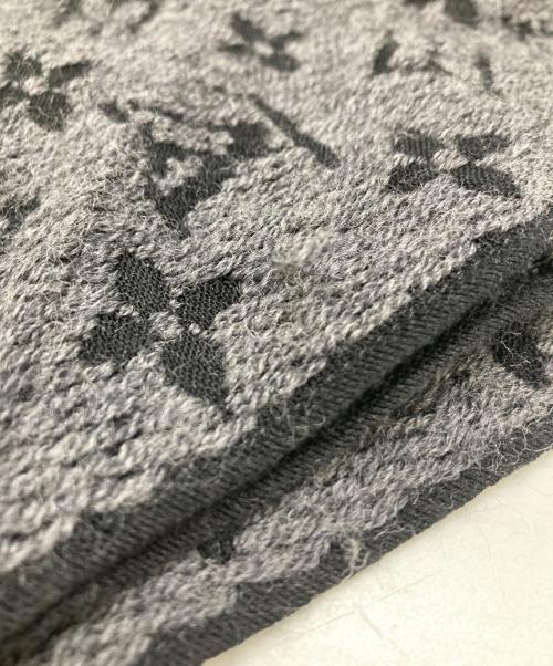 LOUIS VUITTON（ルイ ヴィトン）LOUIS VUITTON (ルイ ヴィトン) エシャルプ モノグラム クラシック ブラック×グレーの古着・服飾アイテム