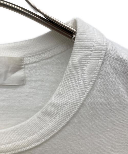 PLAY COMME des GARCONS（プレイコムデギャルソン）PLAY COMME des GARCONS (プレイコムデギャルソン) ロゴTシャツ ホワイト×グリーン サイズ:XSの古着・服飾アイテム