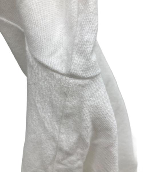 PLAY COMME des GARCONS（プレイコムデギャルソン）PLAY COMME des GARCONS (プレイコムデギャルソン) ロゴTシャツ ホワイト×グリーン サイズ:XSの古着・服飾アイテム
