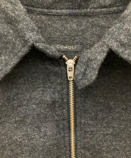 COMOLI（コモリ）COMOLI (コモリ) カシミヤ和紙ハーフジップシャツ チャコールグレー サイズ:3の古着・服飾アイテム