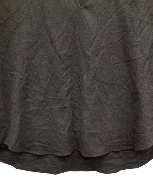 COMOLI（コモリ）COMOLI (コモリ) ウールビエラ スキッパーシャツ チャコールグレー サイズ:3の古着・服飾アイテム