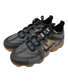 NIKE（ナイキ）の古着「AIR VAPORMAX 2019 BLACK GOLD/エアベイパーマックス 2019 ブラック メタリックゴールド/ローカットスニーカー」｜グレー