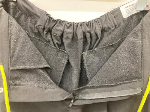 rehacer（レアセル）rehacer (レアセル) Over Tech Tapered Pants/イージーパンツ ブラック サイズ:Lの古着・服飾アイテム