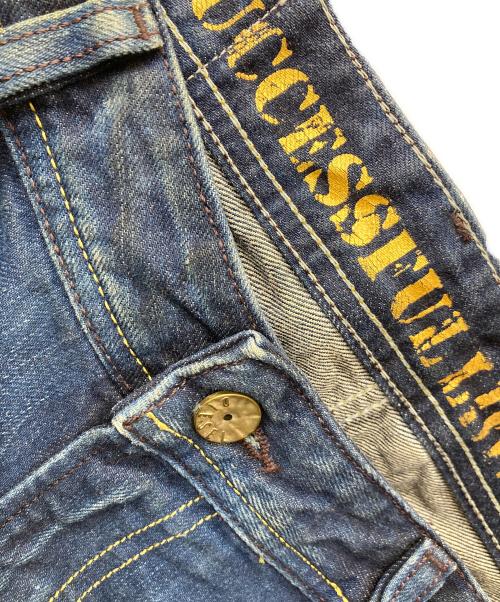 DIESEL（ディーゼル）DIESEL (ディーゼル) KROOLEY/JOGGデニムパンツ インディゴ サイズ:28の古着・服飾アイテム