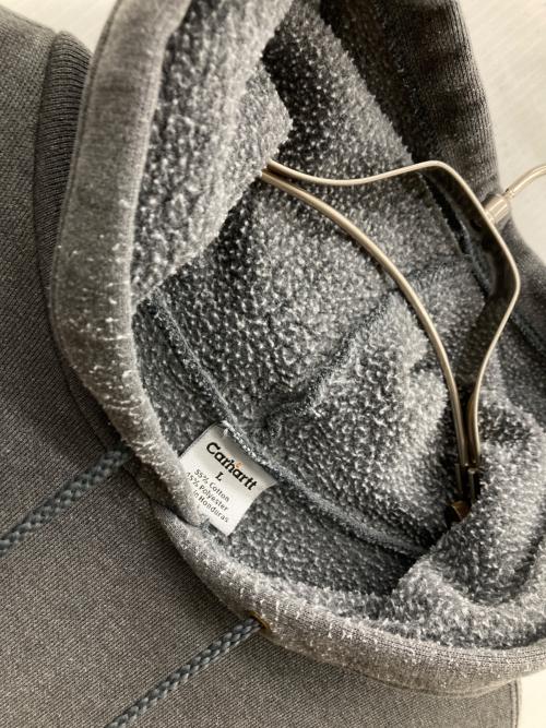 CarHartt（カーハート）CarHartt (カーハート) MIDWEIGHT PULLOVER HOODIE フェードグレー サイズ:Lの古着・服飾アイテム