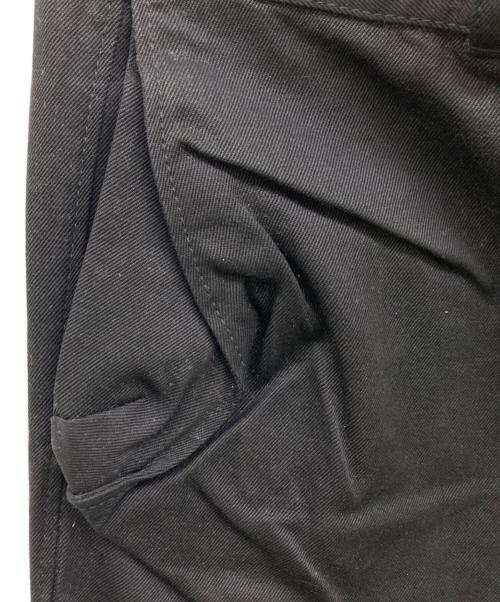 Vivienne Westwood RED LABEL（ヴィヴィアンウエストウッドレッドレーベル）Vivienne Westwood RED LABEL (ヴィヴィアンウエストウッドレッドレーベル) アシンメトリータックデザインデニムパンツ/ブラックデニムパンツ/変形パンツ/archive ブラック サイズ:38の古着・服飾アイテム