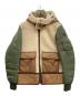 MONCLER（モンクレール）の古着「DELAGRANGE ダウンジャケット/デラグランジ/ダウンレザージャケット/ミリタリージャケット/ムートンジャケット」｜オリーブ×アイボリー