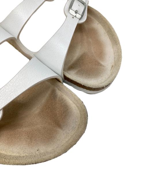 BIRKENSTOCK（ビルケンシュトック）BIRKENSTOCK (ビルケンシュトック) Florida サンダル ホワイト サイズ:40の古着・服飾アイテム