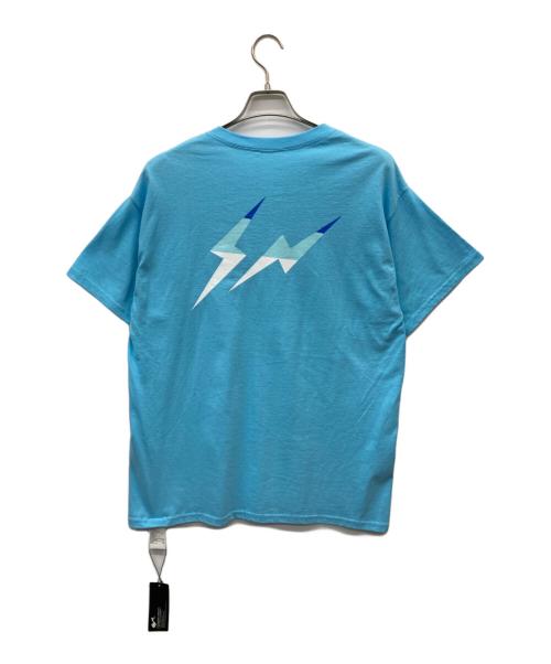 THUNDERBOLT PROJECT（サンダーボルトプロジェクト）THUNDERBOLT PROJECT (サンダーボルトプロジェクト) pokemon (ポケモン) コラボTシャツ/ポケモン/ポッチャマ ブルー サイズ:Lの古着・服飾アイテム