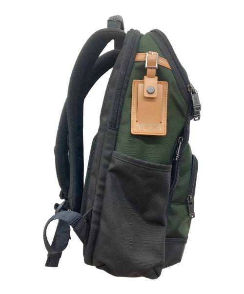 TUMI（トゥミ）TUMI (トゥミ) FREMONT /ソーンヒルバックパック/リュック/ﾊﾞｯｸﾊﾟｯｸ/22236830LO オリーブ×ブラックの古着・服飾アイテム