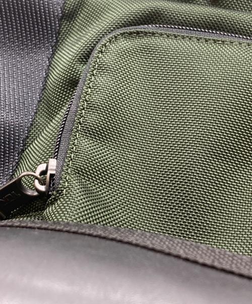 TUMI（トゥミ）TUMI (トゥミ) FREMONT /ソーンヒルバックパック/リュック/ﾊﾞｯｸﾊﾟｯｸ/22236830LO オリーブ×ブラックの古着・服飾アイテム