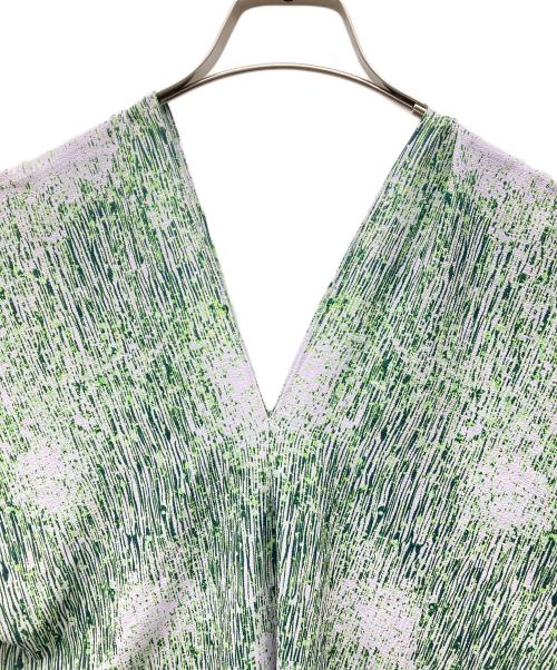 Henrik Vibskov（ヘンリック ヴィブスコフ）Henrik Vibskov (ヘンリック ヴィブスコフ) ウォータドロップ柄Vネックカットソー ホワイト×グリーン サイズ:Sの古着・服飾アイテム