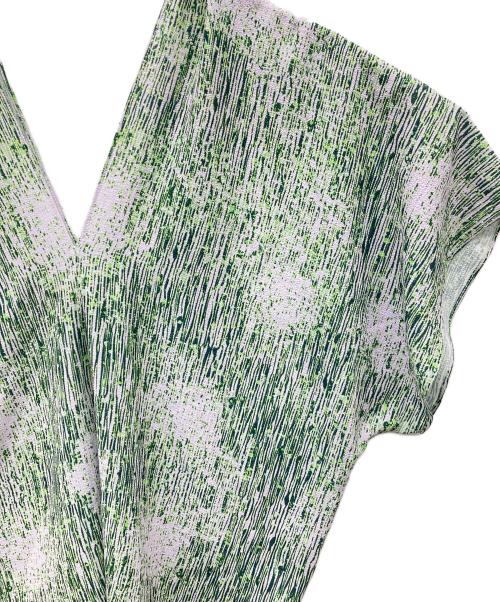 Henrik Vibskov（ヘンリック ヴィブスコフ）Henrik Vibskov (ヘンリック ヴィブスコフ) ウォータドロップ柄Vネックカットソー ホワイト×グリーン サイズ:Sの古着・服飾アイテム