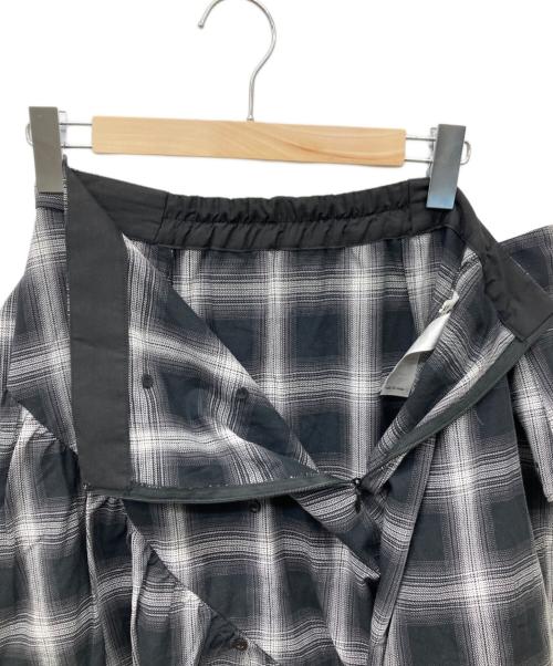 SLY（スライ）SLY (スライ) DAMAGE FLANNEL 2WAY スカート/ダメージフランネル2WAYスカート グレー×ブラック サイズ:SIZE 2の古着・服飾アイテム