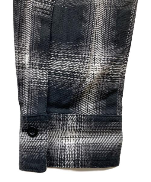 SLY（スライ）SLY (スライ) DAMAGE FLANNEL 2WAY スカート/ダメージフランネル2WAYスカート グレー×ブラック サイズ:SIZE 2の古着・服飾アイテム