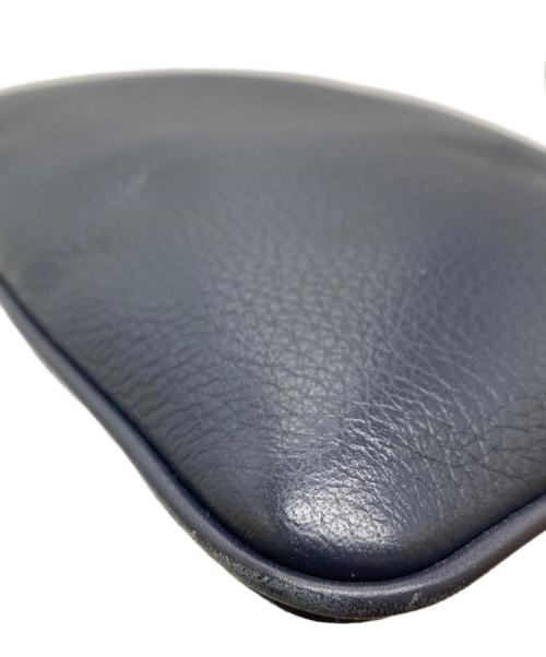 SMYTHSON（スマイソン）SMYTHSON (スマイソン) クラッチバッグ ネイビーの古着・服飾アイテム