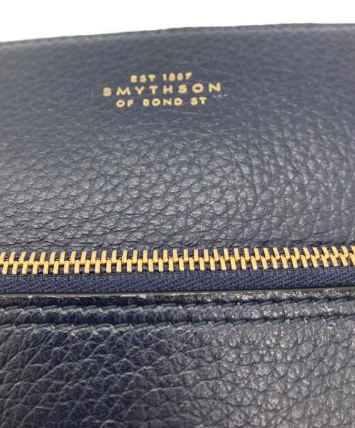 SMYTHSON（スマイソン）SMYTHSON (スマイソン) クラッチバッグ ネイビーの古着・服飾アイテム