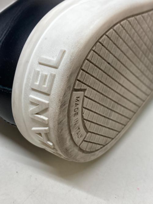 CHANEL（シャネル）CHANEL (シャネル) ココマーク レザー スニーカー ブラック サイズ:SIZE 39の古着・服飾アイテム