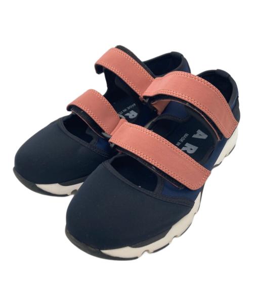 MARNI（マルニ）MARNI (マルニ) SCARPA SNEAKER/スカルパスニーカー/ベルクロスニーカー ネイビー×ピンク サイズ:39の古着・服飾アイテム