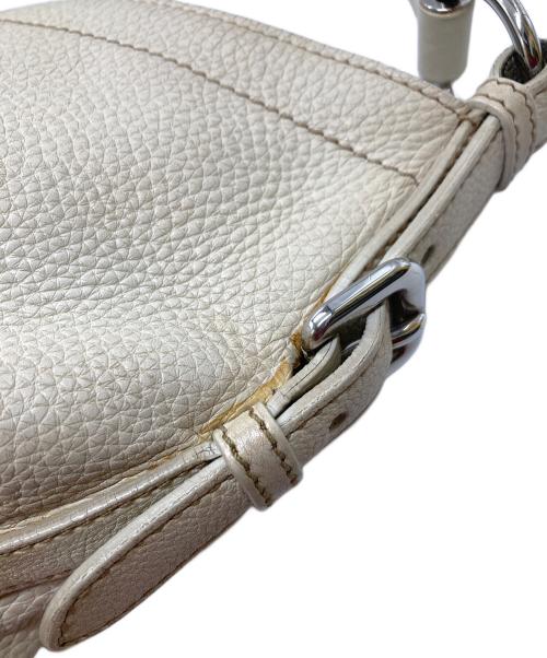 PRADA（プラダ）PRADA (プラダ) レザーセミショルダーバッグ アイボリーの古着・服飾アイテム