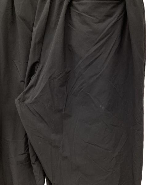 COOTIE PRODUCTIONS（クーティープロダクツ）COOTIE PRODUCTIONS (クーティープロダクツ) Nylon Light Cloth Wide Training Pants/ナイロンクロスワイドトレーニングパンツ/ナイロンパンツ ブラック サイズ:Lの古着・服飾アイテム
