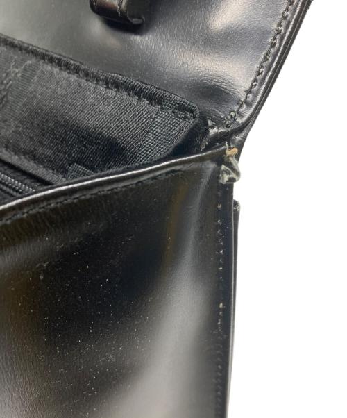 Yves Saint Laurent（イヴサンローラン）Yves Saint Laurent (イヴサンローラン) YSLロゴ トップハンドルハンドバッグ ブラックの古着・服飾アイテム