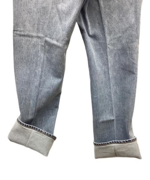 YANUK（ヤヌーク）YANUK (ヤヌーク) ETRE TOKYO (エトレトウキョウ) YANUK×ETRE TOKYO Center Crease Straight Denim インディゴ サイズ:23 未使用品の古着・服飾アイテム