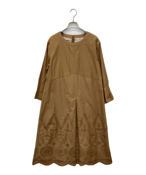 PINORE（ピノーレ）PINORE (ピノーレ) カットワークレースドレス ブラウン サイズ:SIZE 38 未使用品の古着・服飾アイテム