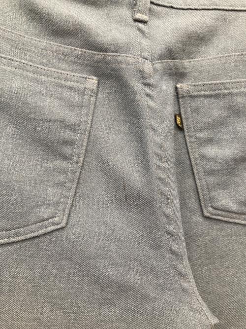 LEVI'S（リーバイス）LEVI'S (リーバイス) スタプレ スラックス ブルー サイズ:W33の古着・服飾アイテム