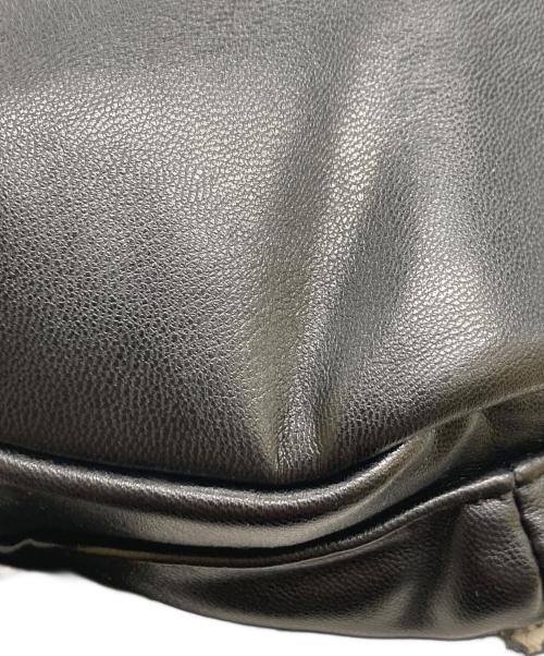 A.P.C.（アーペーセー）A.P.C. (アーペーセー) エコレザーウエストバッグ ブラックの古着・服飾アイテム