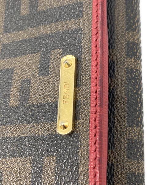 FENDI（フェンディ）FENDI (フェンディ) ズッカ柄コンチネンタルウォレット ブラウンの古着・服飾アイテム