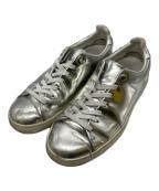 LOUIS VUITTONルイ ヴィトン）の古着「メタリックローカットスニーカー」｜シルバー