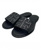 TORY BURCHトリーバーチ）の古着「Ines Flat Slide Sandals/イネスフラットスライドサンダル」｜ブラック
