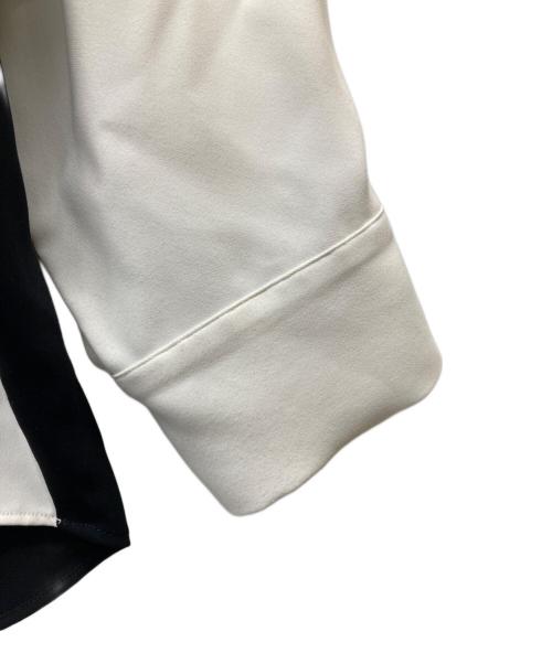 LiNoH（リノー）LiNoH (リノー) DRAPE LAYERED SHIRT ホワイト×ブラック サイズ:2の古着・服飾アイテム
